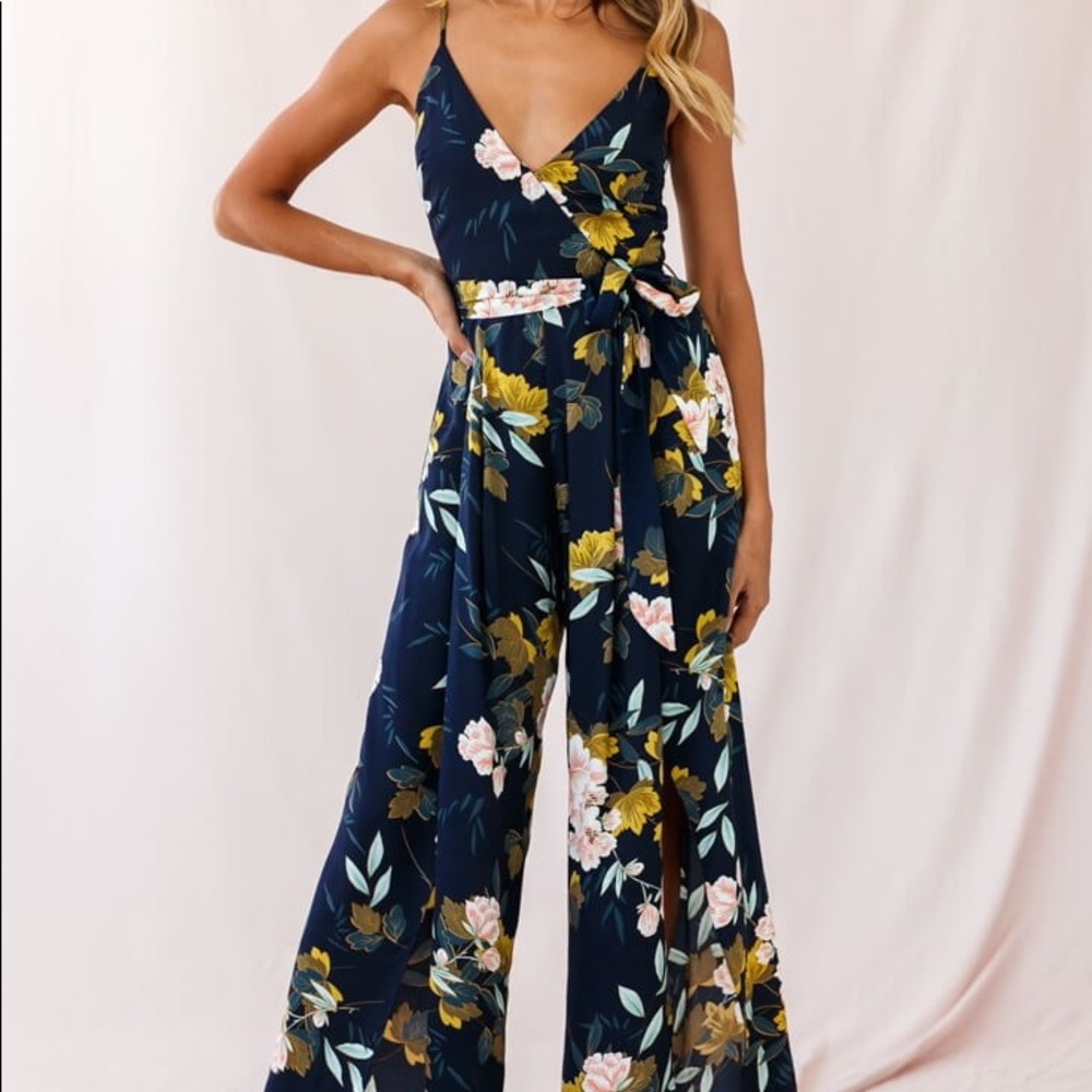 Selfie Leslie Boutique Floral Jumpsuit